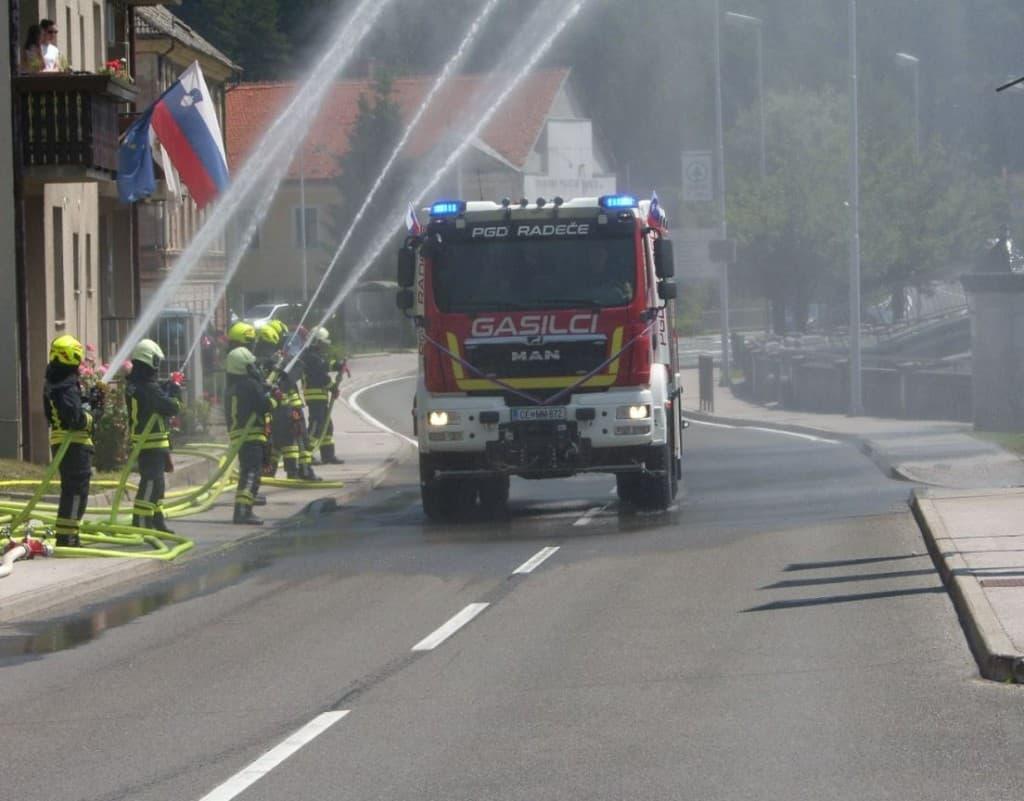 PGD Radeče — gasilska parada